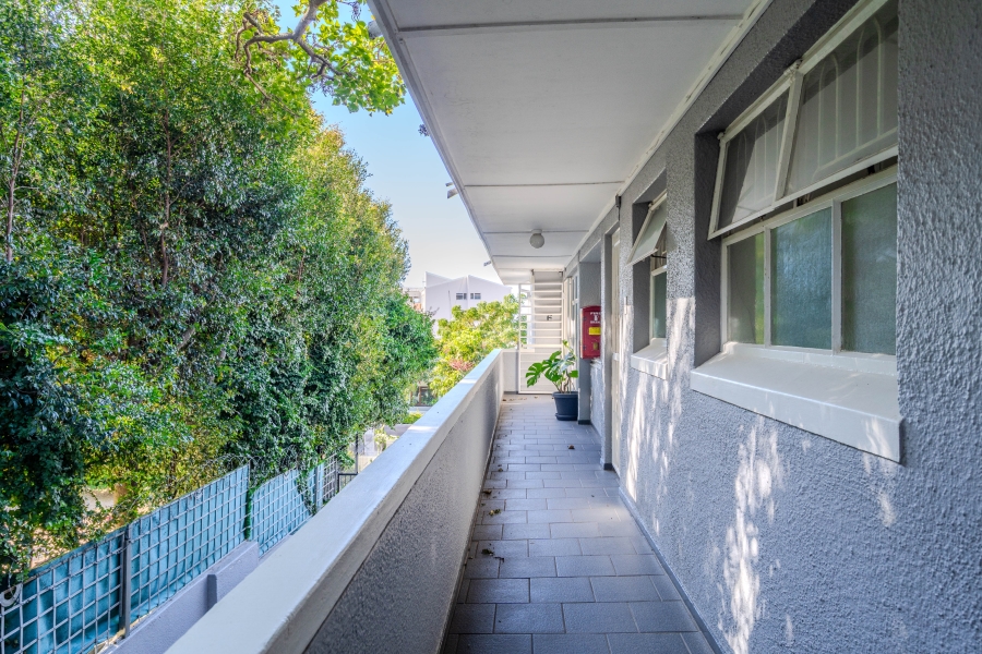 2 Bedroom Property for Sale in Tamboerskloof Western Cape